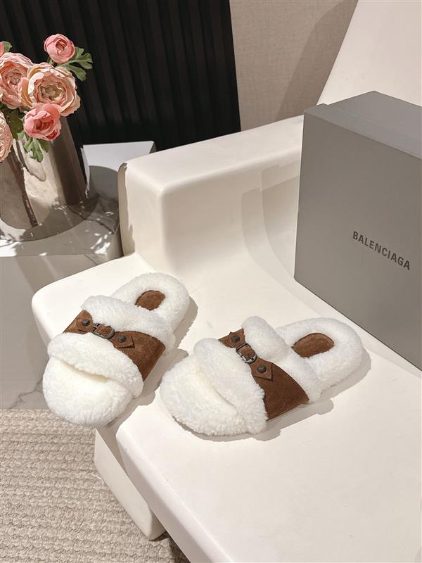 2025112818446581 230